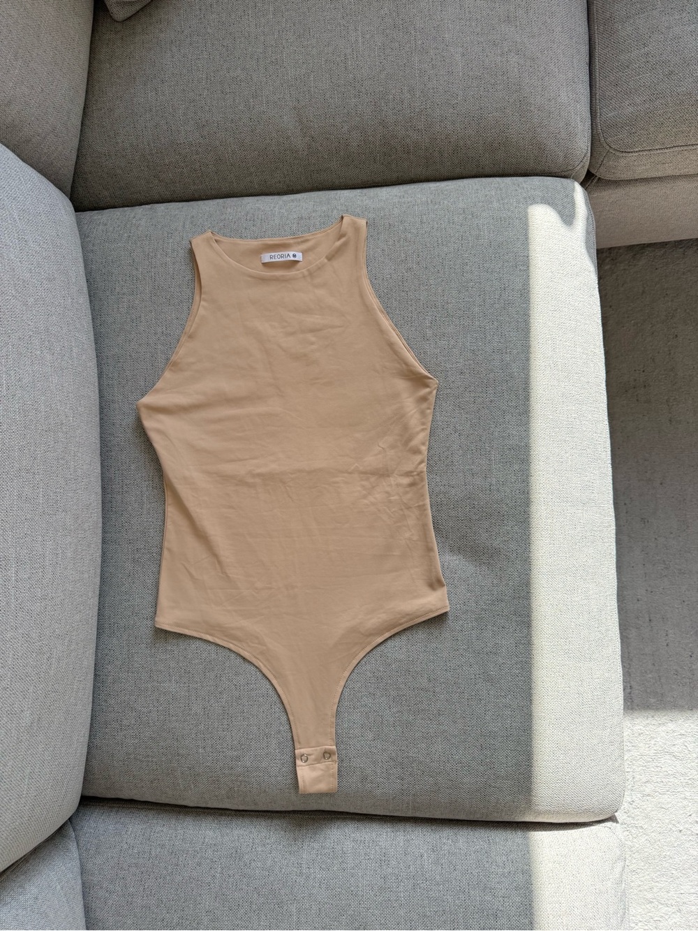 ReoRia Nude/Tan Women's high-beck Sleeveless Bodysuit
